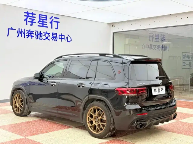 Mercedes-Benz GLB AMG — Фото автомобиля 7
