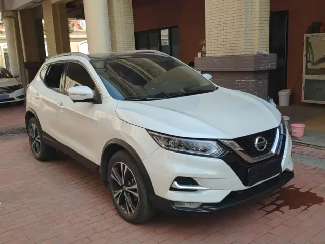 Nissan Qashqai — Фото автомобиля 3