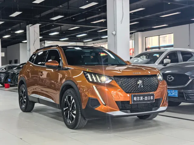 Peugeot 2008 — Фото автомобиля 3