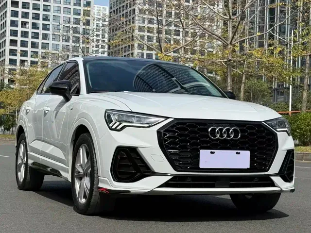 Audi Q3 Sportback — Фото автомобиля 3