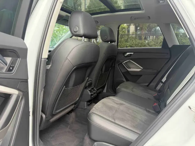 Audi Q3 — Фото автомобиля 7