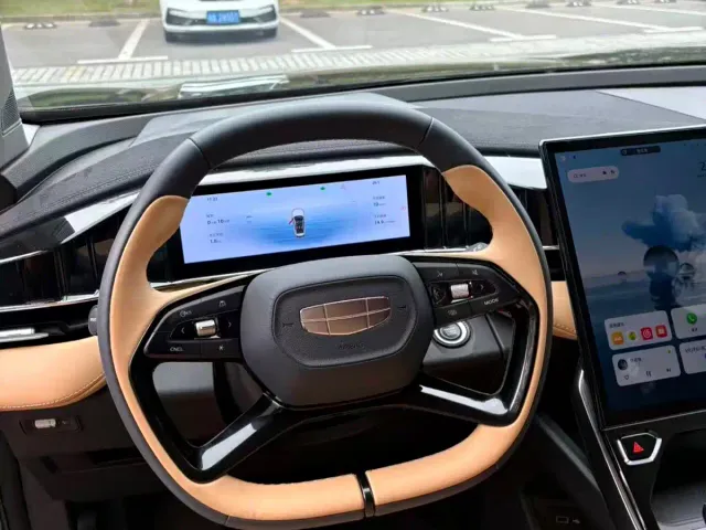 Geely Boyue L — Фото автомобиля 5