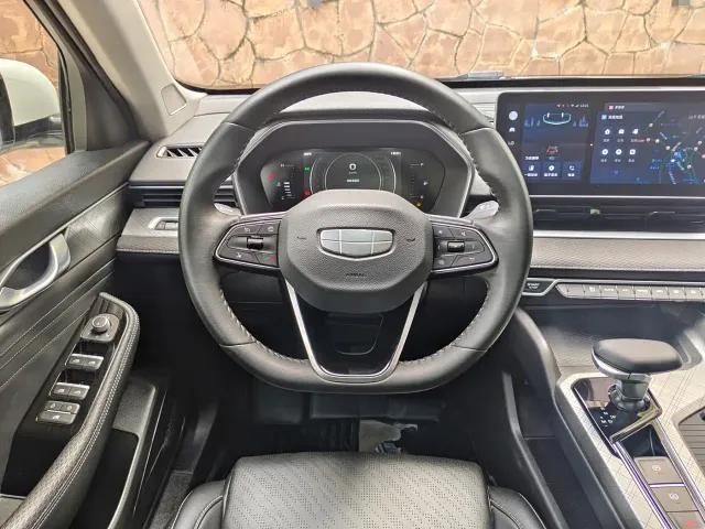 Geely Xingrui — Фото автомобиля 13