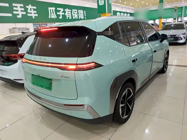 GAC Aion Y — Фото автомобиля 6