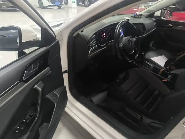 Volkswagen Sagitar — Фото автомобиля 15