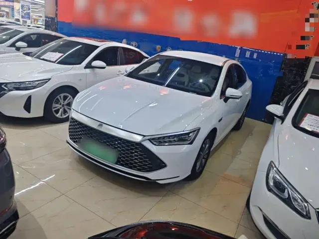 Фотография автомобиля — BYD Qin PLUS