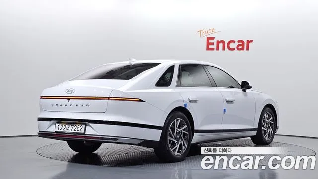 Hyundai Grandeur GN7 — Фото автомобиля 2