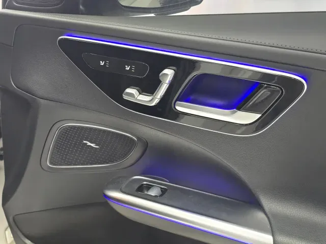 Mercedes-Benz C-Class — Фото автомобиля 5