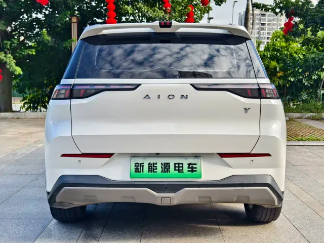 GAC Aion Y — Фото автомобиля 5