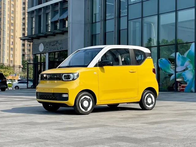Фотография автомобиля — Wuling Hongguang Mini EV