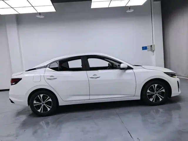 Nissan Sylphy — Фото автомобиля 9