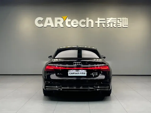 Audi A7L — Фото автомобиля 5