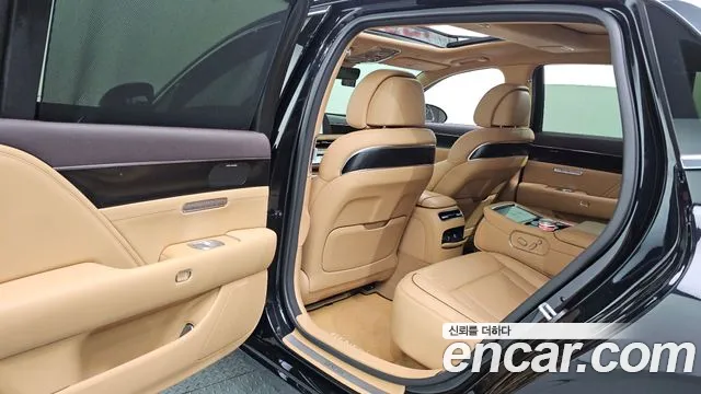 Genesis G90 RS4 — Фото автомобиля 16