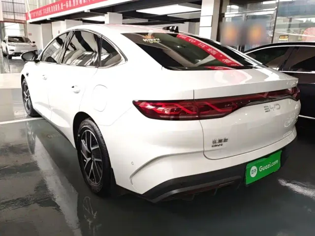 BYD Qin L — Фото автомобиля 4