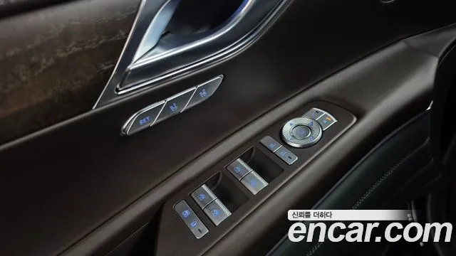Genesis GV80 — Фото автомобиля 26