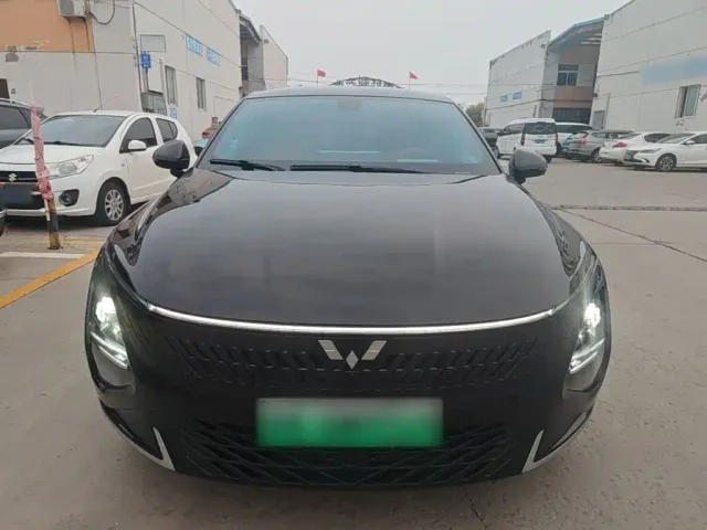 Wuling Starlight — Фото автомобиля 2