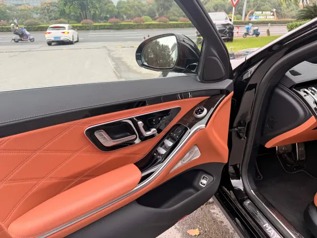 Mercedes-Benz Maybach S-Class — Фото автомобиля 8