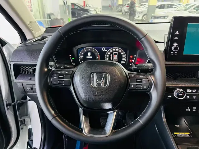 Honda CR-V — Фото автомобиля 9