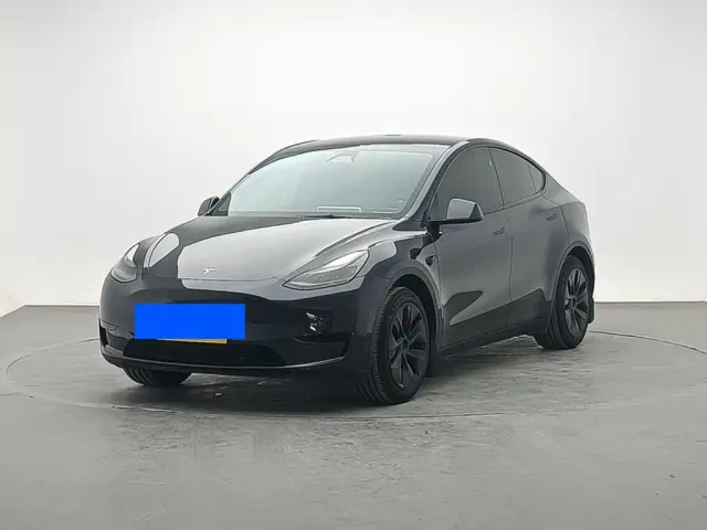 Фотография автомобиля — Tesla Model Y