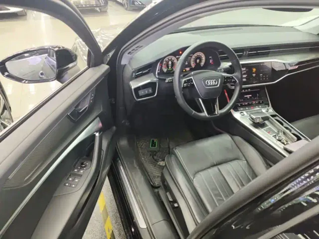 Audi A6L — Фото автомобиля 15