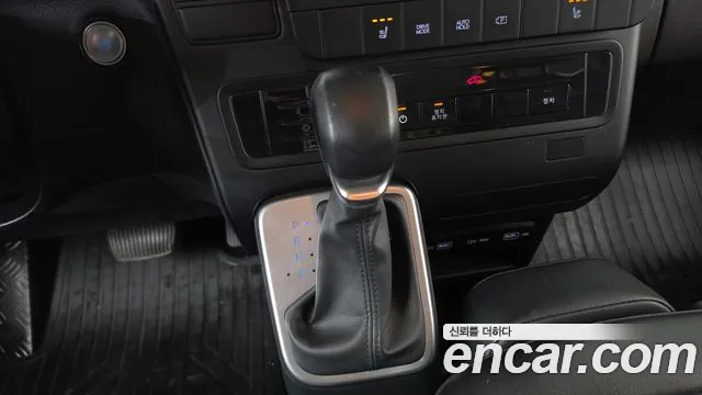 Hyundai Staria — Фото автомобиля 12