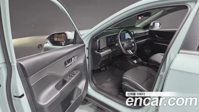 Hyundai Kona Kona (SX2) Бензин 1.6 Turbo 4WD — Фото автомобиля 10
