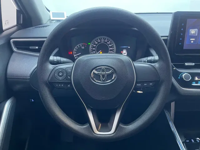 Toyota Frontlander — Фото автомобиля 18