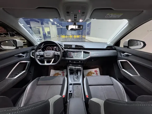 Audi Q3 — Фото автомобиля 5