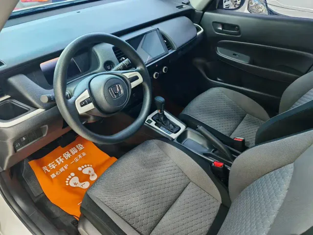 Honda Fit — Фото автомобиля 3