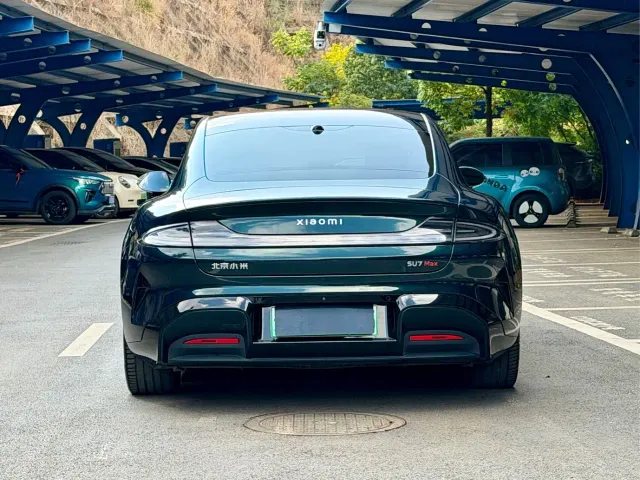 Xiaomi SU7 — Фото автомобиля 5