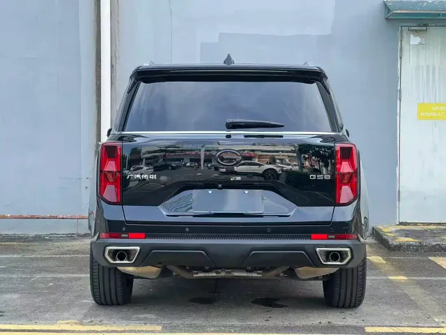 GAC Trumpchi GS8 — Фото автомобиля 5