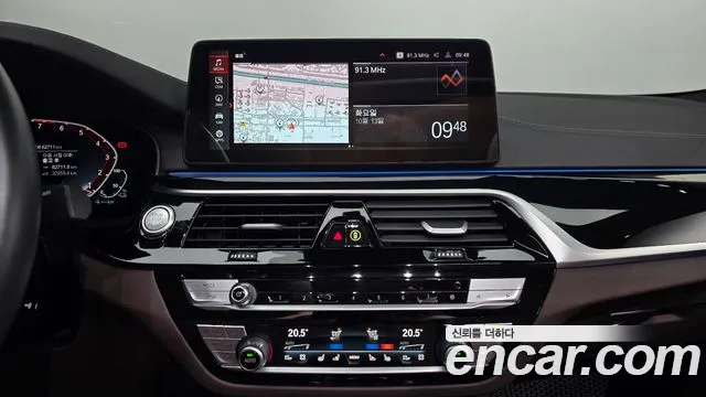 BMW 5 Series — Фото автомобиля 20