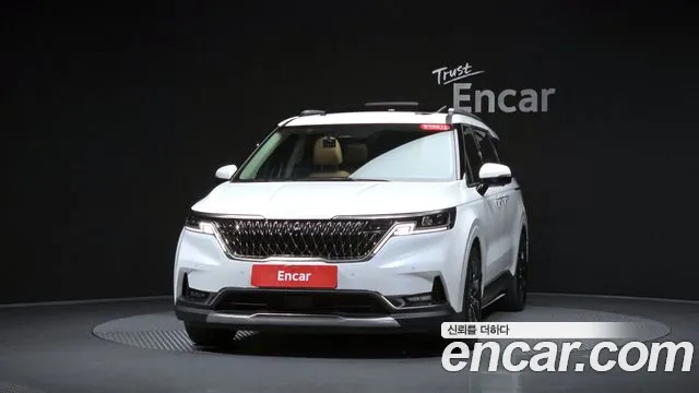 Kia Carnival 4th Gen — Фото автомобиля 3
