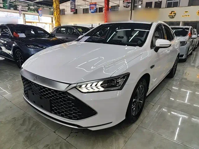 Фотография автомобиля — BYD Qin PLUS