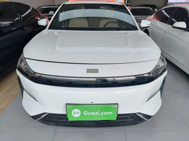 Geely Galaxy L6 — Фото автомобиля 2