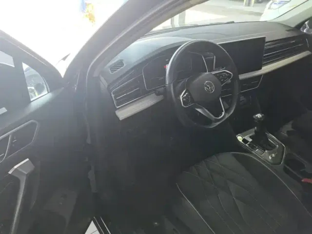 Volkswagen Tiguan L — Фото автомобиля 15