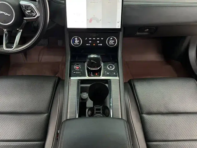 Jaguar Jaguar XFL 2021 XFL 2.0T P200 2WD Elite Luxury Edition — Фото автомобиля 8