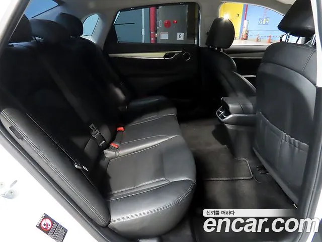 Hyundai Grandeur Grandeur (New) Hybrid — Фото автомобиля 9