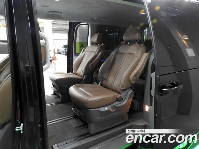 Hyundai Staria — Фото автомобиля 12