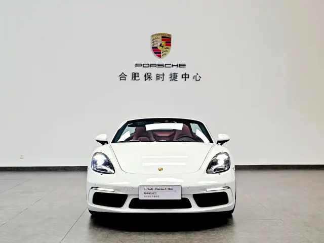Porsche 718 — Фото автомобиля 2