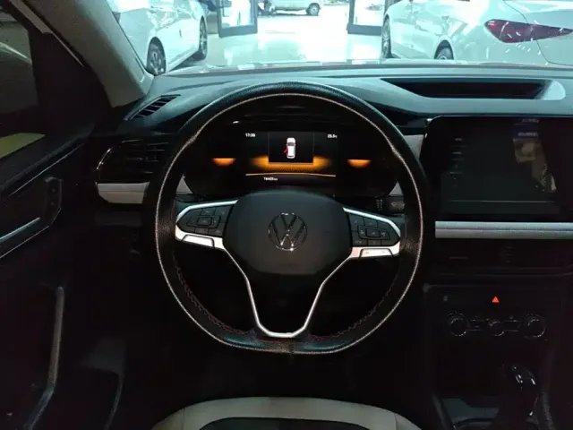 Volkswagen Tharu — Фото автомобиля 10