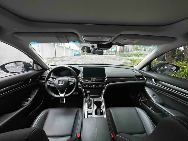 Honda Accord — Фото автомобиля 21