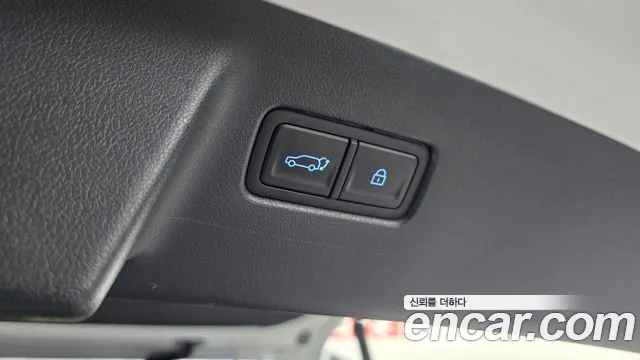 Hyundai Santa Fe MX5 — Фото автомобиля 23