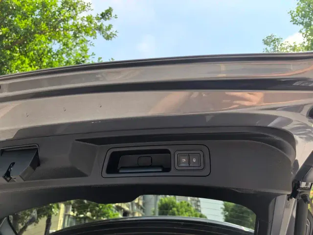 BYD Song PLUS — Фото автомобиля 10