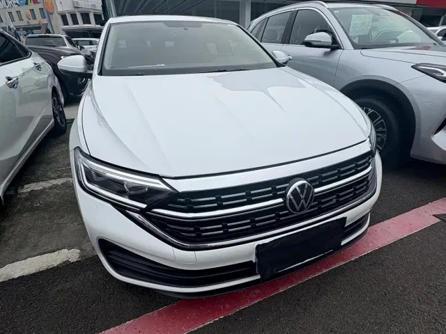 Volkswagen Sagitar — Фото автомобиля 3