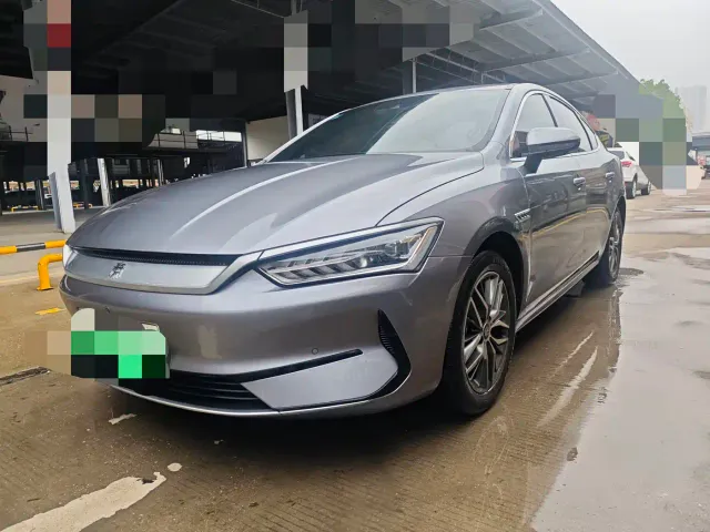 Фотография автомобиля — BYD Qin PLUS