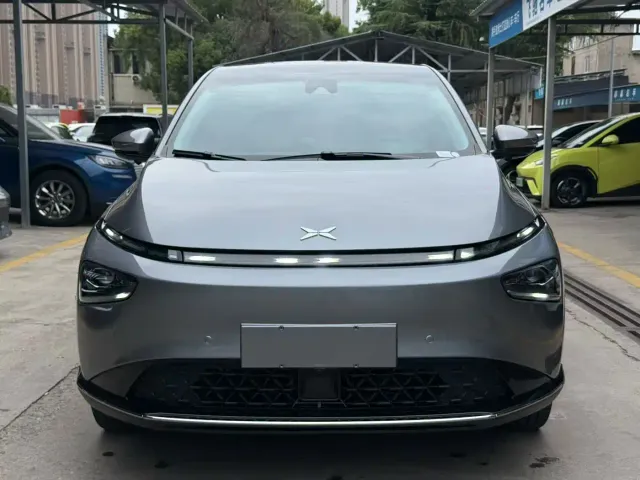 Xpeng G3 — Фото автомобиля 2