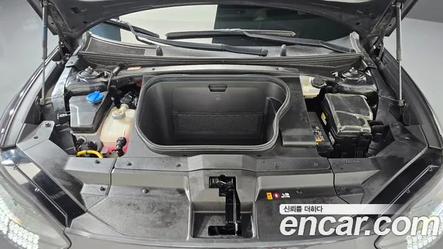 Hyundai Ioniq 6 — Фото автомобиля 9