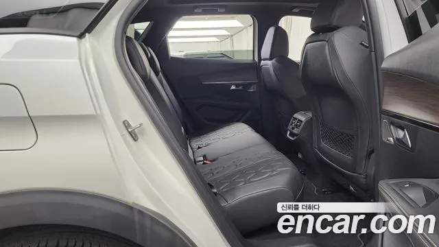 Peugeot 3008 — Фото автомобиля 10