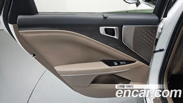 Kia K8 — Фото автомобиля 14